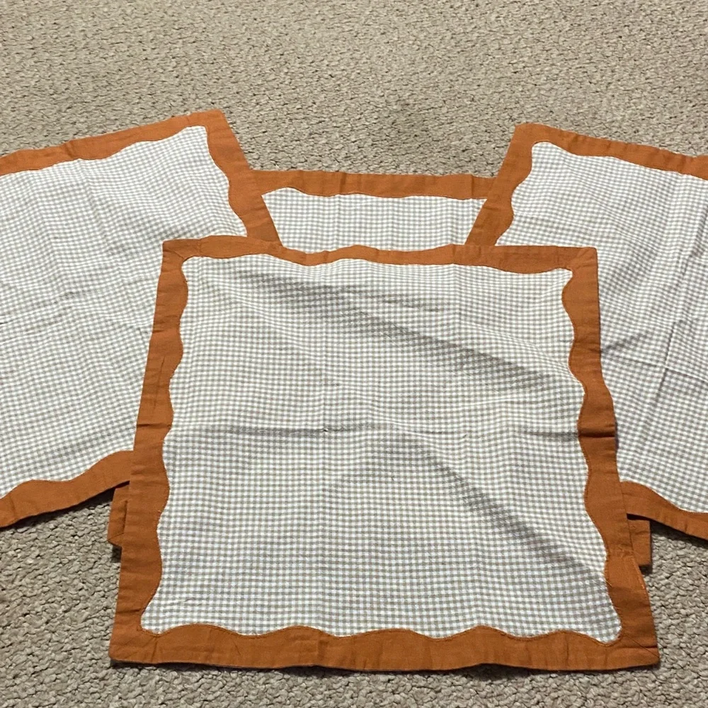 Anthropology cloth 18x18 size napkins burnt orange border , checkered inside NWT
